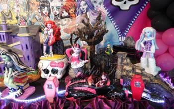 Decoração de festa infantil Monster High