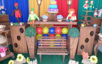 Decoração Festa Infantil Sitio do Pica Pau Amarelo - Rústica